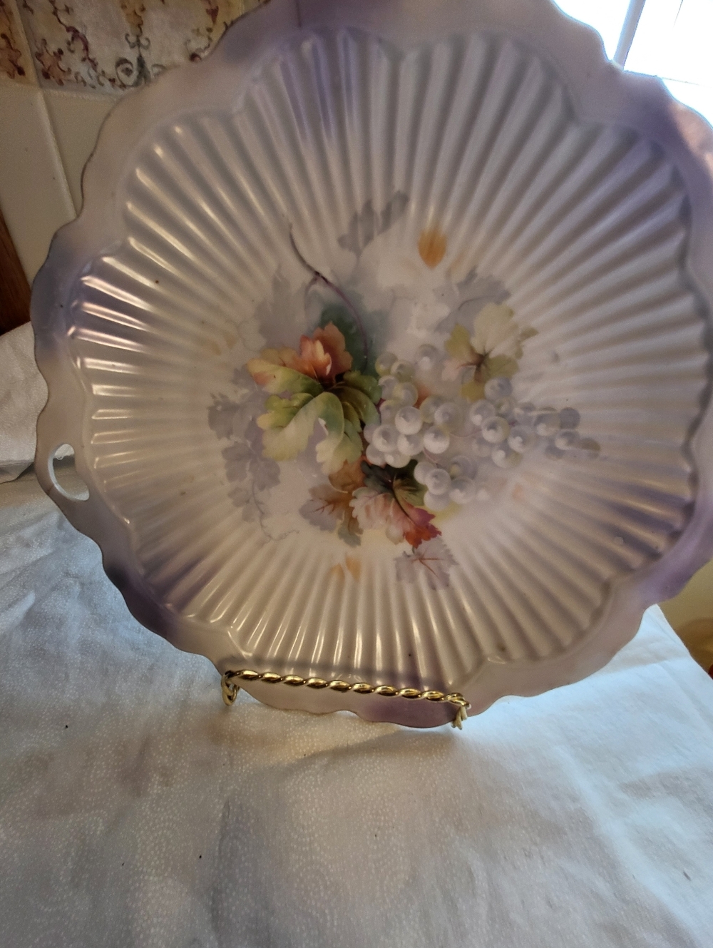 ANT. 1920s German Stamped Hand-Painted White Grapes 10 Inch Plate With Handles
